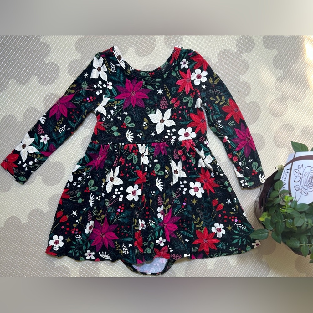 👶🖤🌸 Little Sleepies Black and Pink Floral bodysuit Dress -Kindness Shop